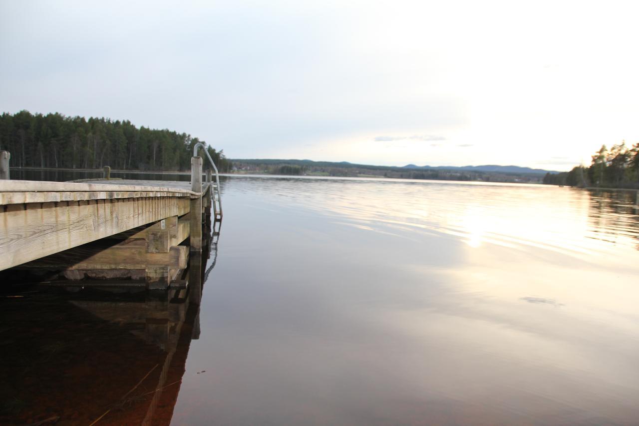Mora Vandrarhem Och Gaesthem Vinäs Extérieur photo