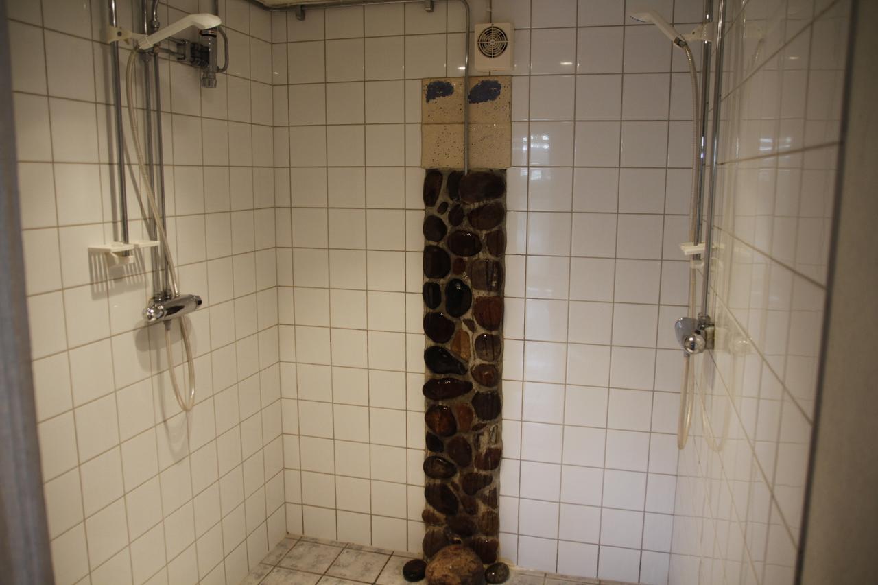 Mora Vandrarhem Och Gaesthem Vinäs Extérieur photo