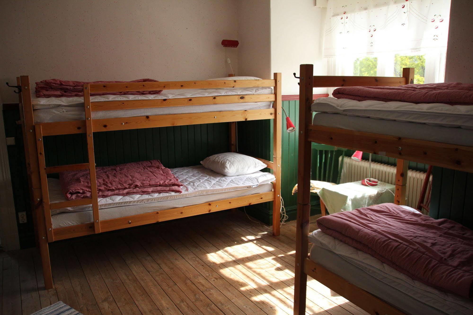 Mora Vandrarhem Och Gaesthem Vinäs Extérieur photo